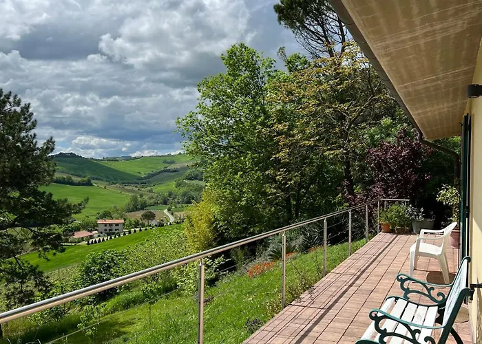 Semesterbostad La Casina Sulla Valle *